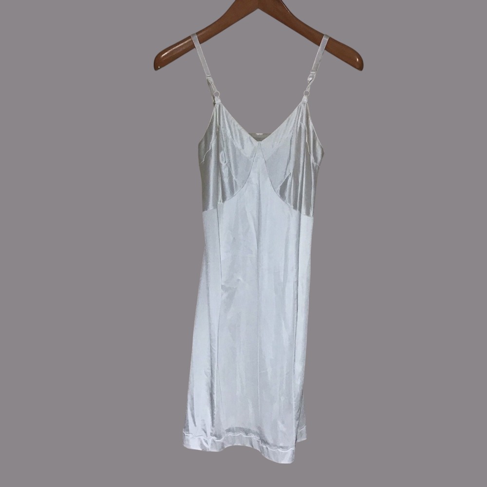Vintage Sears Short Slip Camisole Ivory White Size 34 Antron III Nylon‎